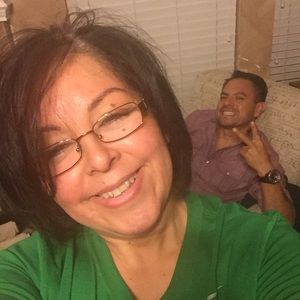 Meet your Posher, Sandra